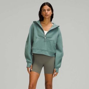 Lululemon Scuba Oversized 1/2 Zip Hoodie
Tidewater Teal M/L